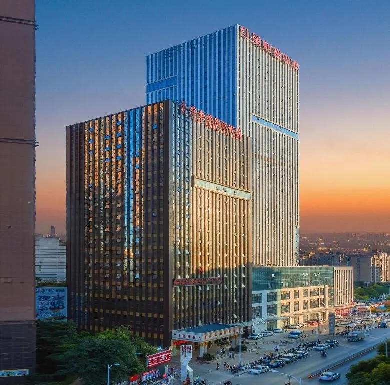 Vienna International Hotel Kunming Guangfu Road Aegean Shopping Center