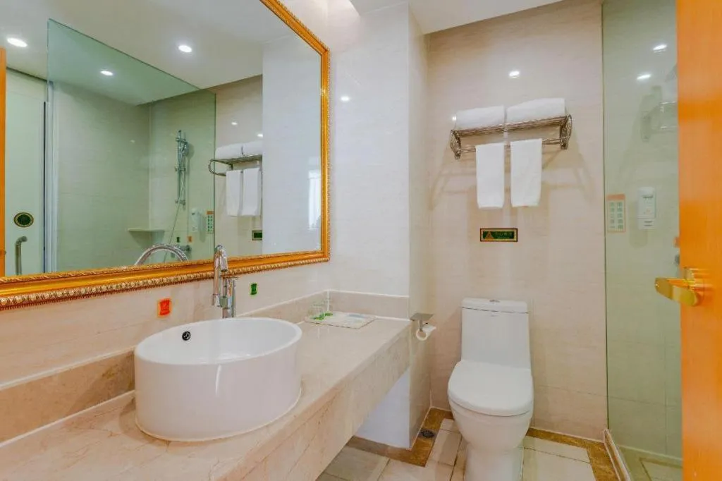 Vienna International Hotel Kunming Guangfu Road Aegean Shopping Center