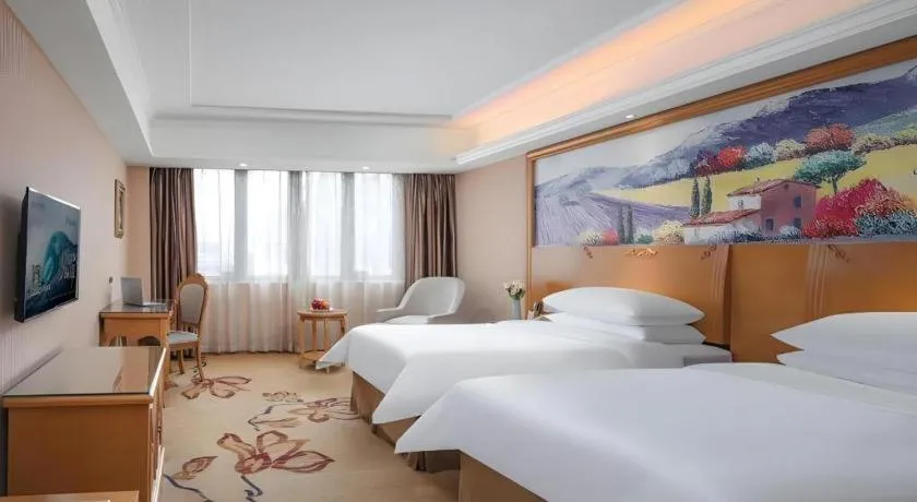 Bed in Vienna 3 Best Hotel Jiangsu Suzhou Zhouzhuang Luzhi Ancient Town