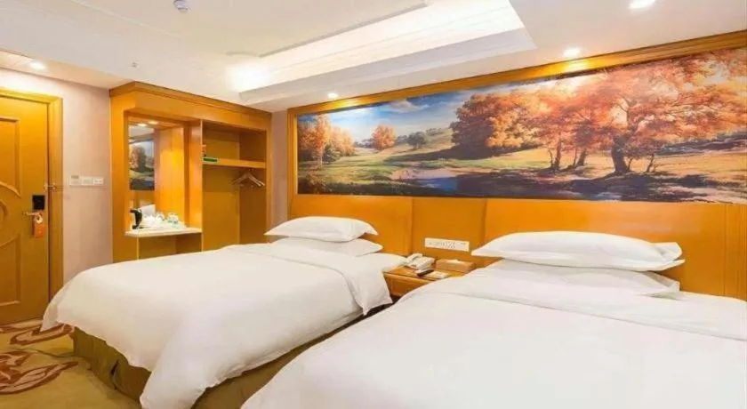 Bed in Vienna Hotel Changsha Wuyi Avenue Railway Station
