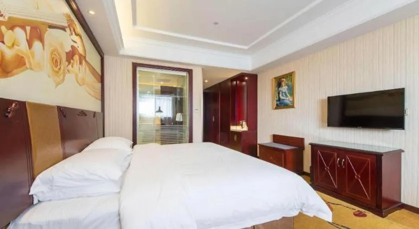 Bed in Vienna Shanghai Chongming Changxing Island