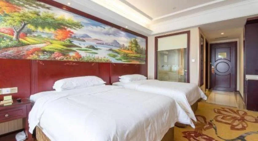 Bed in Vienna Shanghai Chongming Changxing Island