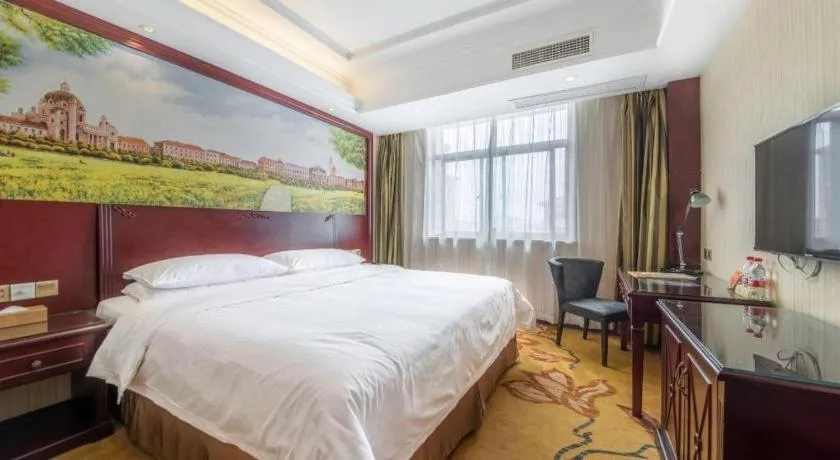 Bed in Vienna Shanghai Chongming Changxing Island