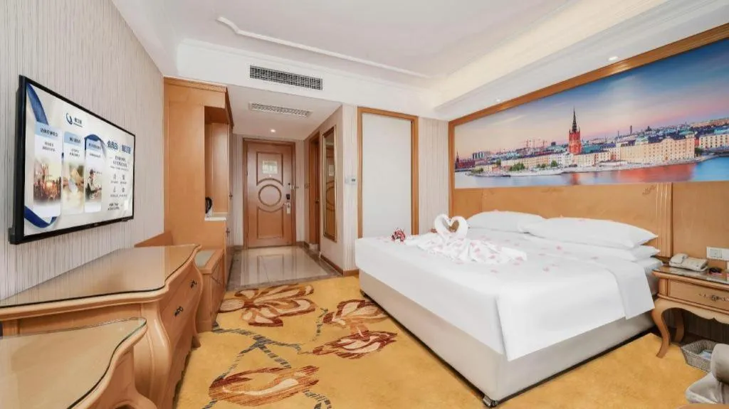 Bed in Vienna Hotel Chengdu Airport Shuangliu Wanda