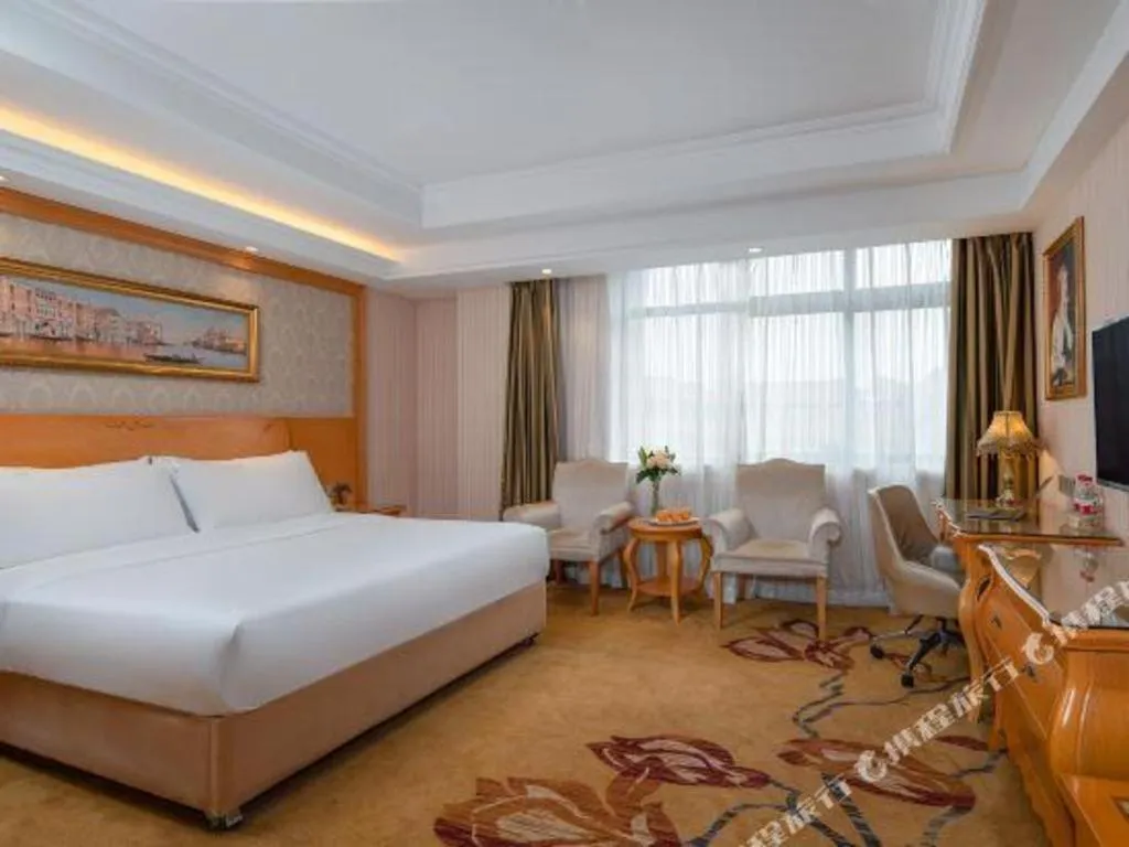 Bed in Vienna Hotel Chengdu Airport Shuangliu Wanda