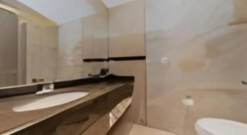 Yitel Shanghai Hongqiao Railway Station National Convention and Exhibition Center