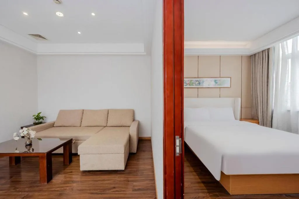 Bed in Yitel Shanghai Hongqiao Railway Station National Convention and Exhibition Center