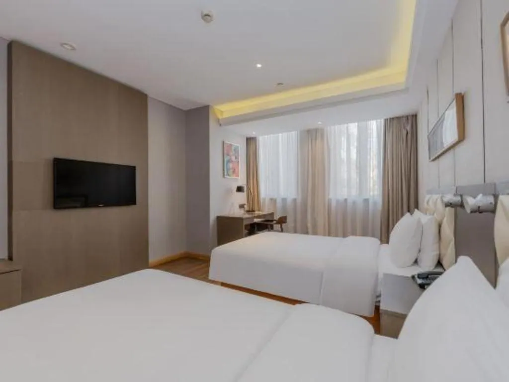 Bed in Yitel Shanghai Hongqiao Railway Station National Convention and Exhibition Center