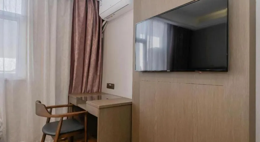 Yitel Shanghai Hongqiao Railway Station National Convention and Exhibition Center