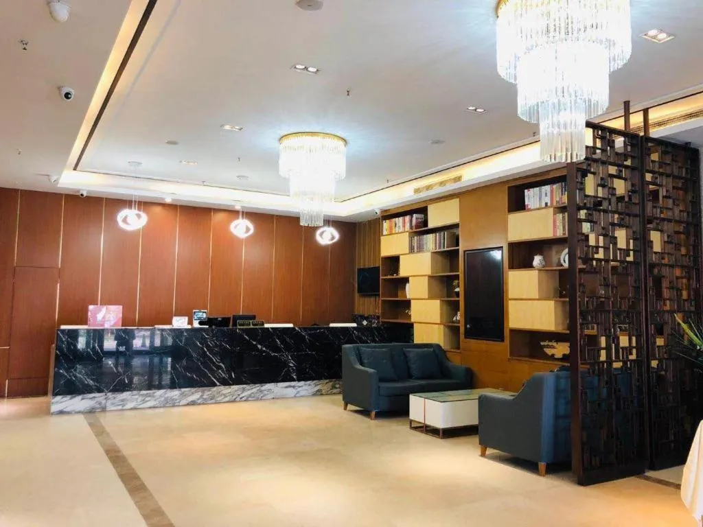 Yitel Shanghai Hongqiao Railway Station National Convention and Exhibition Center