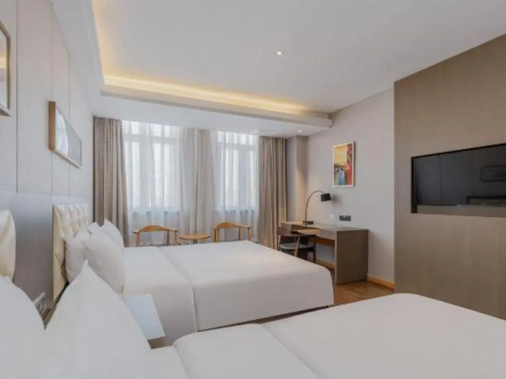 Bed in Yitel Shanghai Hongqiao Railway Station National Convention and Exhibition Center