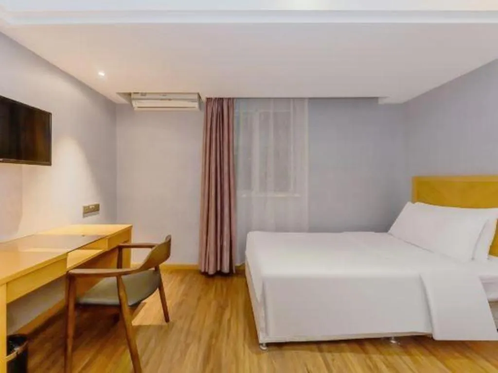 Bed in Yitel Shanghai Hongqiao Railway Station National Convention and Exhibition Center