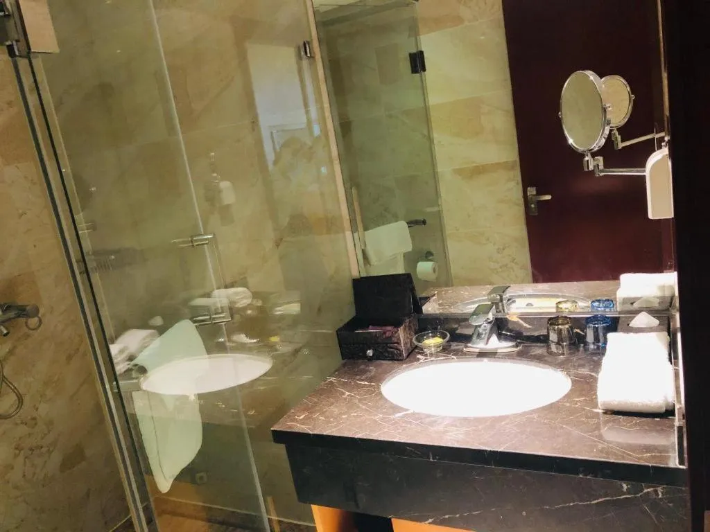 Yitel Shanghai Hongqiao Railway Station National Convention and Exhibition Center