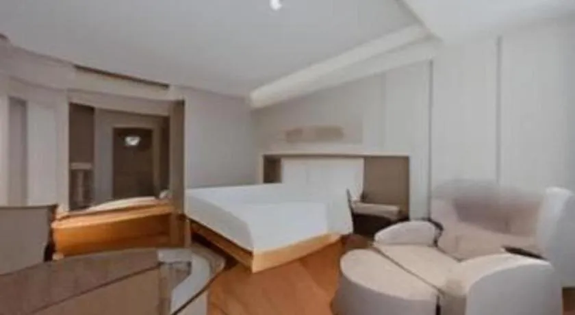 Bed in Yitel Shanghai Hongqiao Railway Station National Convention and Exhibition Center