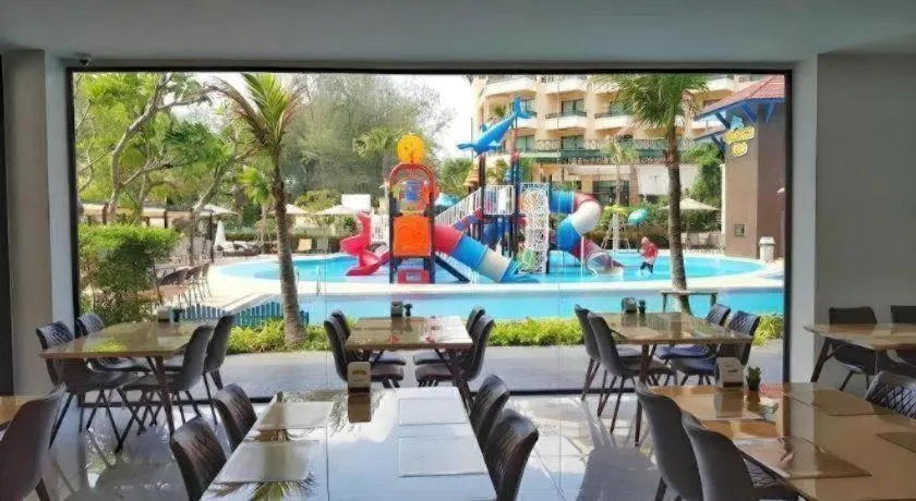 The Bed Vacation Rajamangala Hotel