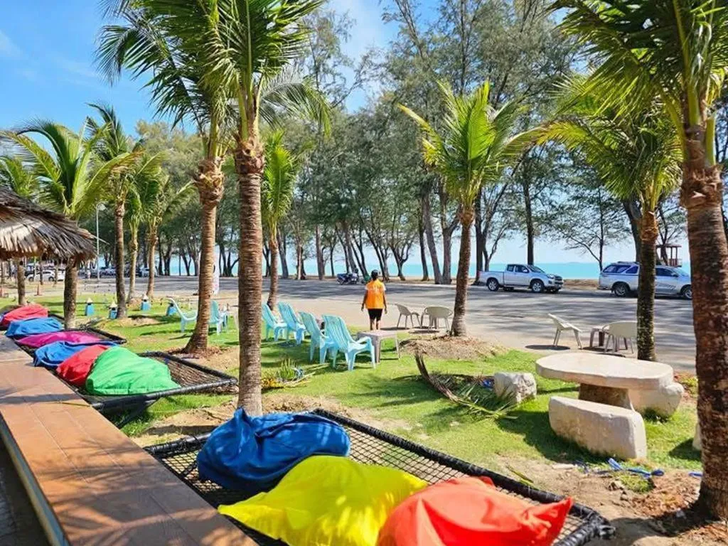 The Bed Vacation Rajamangala Hotel