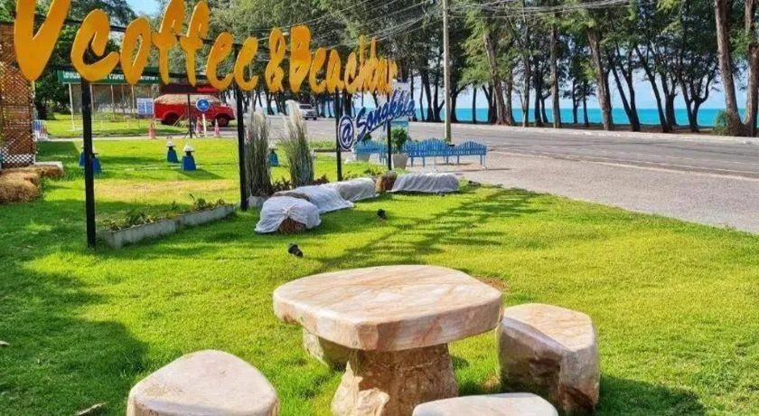 The Bed Vacation Rajamangala Hotel