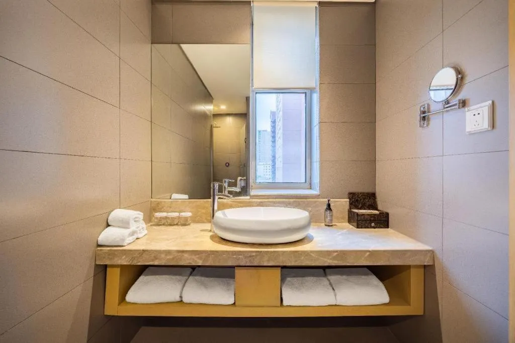 Yitel Shenyang Sanhao Street Shengjing Hospital