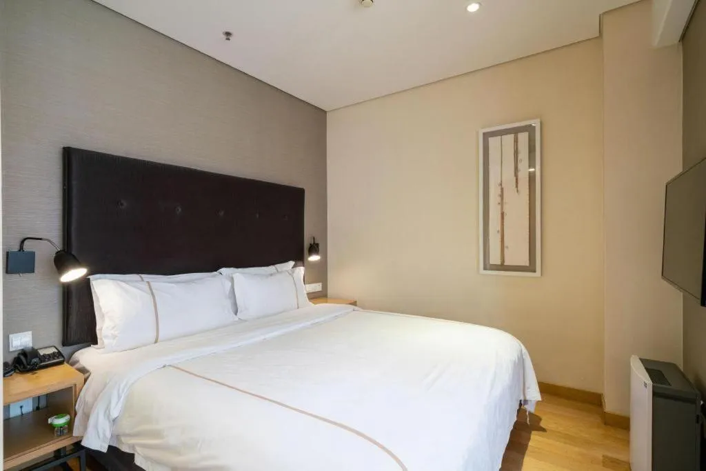 Bed in Yitel Shenyang Sanhao Street Shengjing Hospital