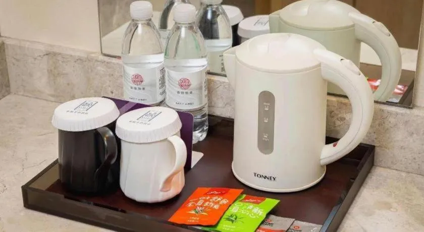 Yitel Shenyang Sanhao Street Shengjing Hospital