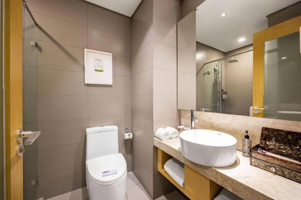 Yitel Shenyang Sanhao Street Shengjing Hospital