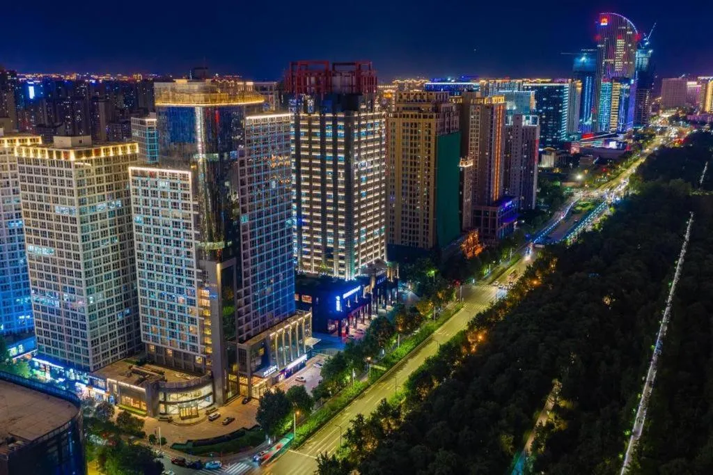 Yitel Xi'an Hi-tech Zone Wanda Plaza