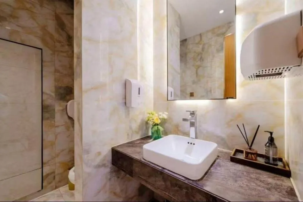 Yitel Shenyang Hunnan Olympic Sports Center Wanda Plaza