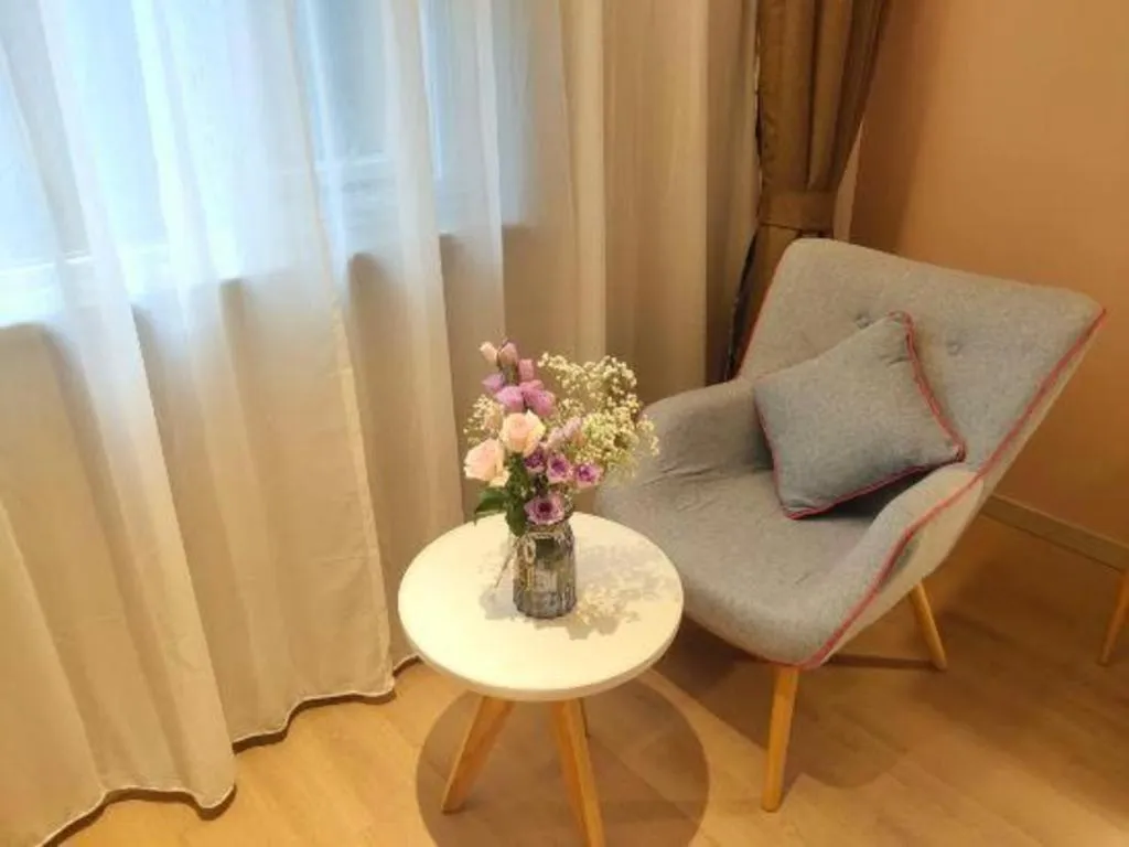 Home Inn Neo Leshan Central Food Street