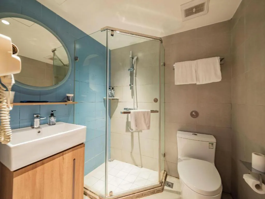 Home Inn Neo Leshan Central Food Street