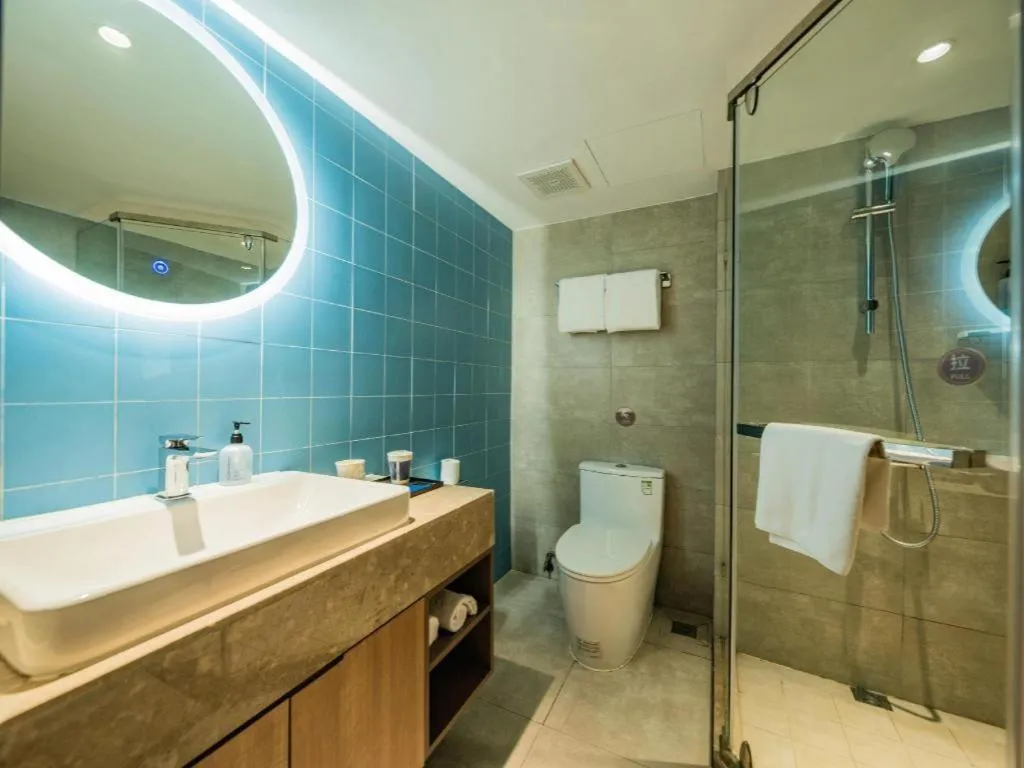 Home Inn Neo Leshan Central Food Street