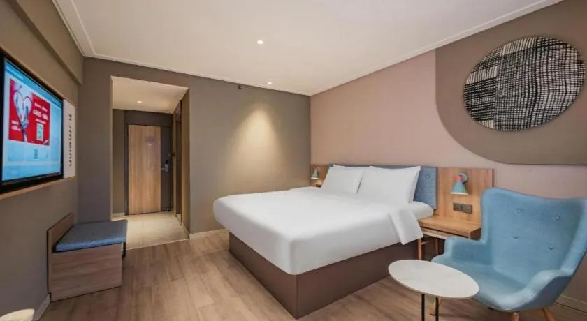 Bed in Home Inn Neo Leshan Central Food Street