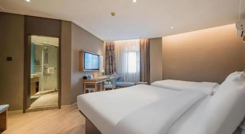 Bed in Home Inn Neo Leshan Central Food Street