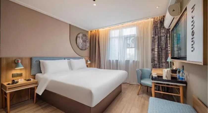 Bed in Home Inn Neo Leshan Central Food Street