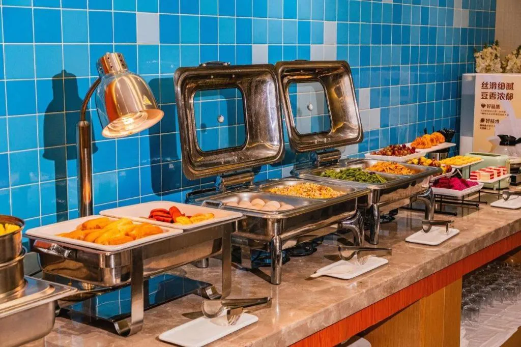 Home Inn Neo Leshan Central Food Street