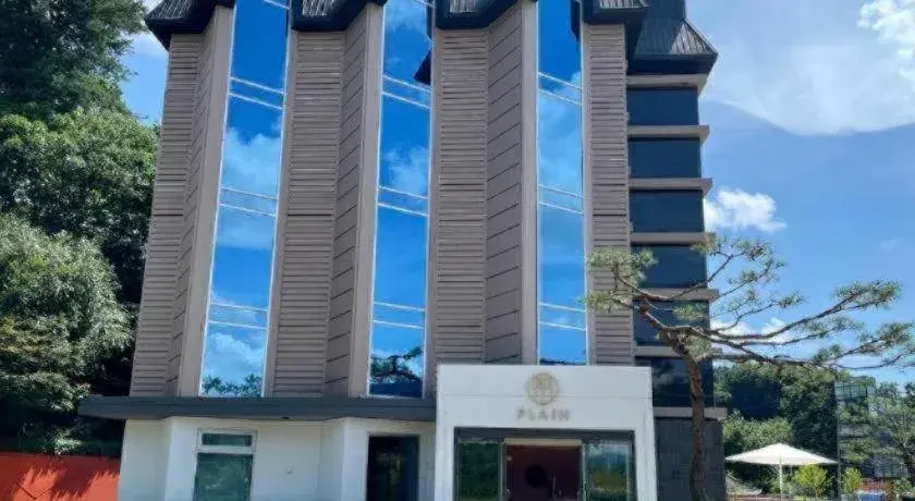 Plain Hotel Plain Hotel