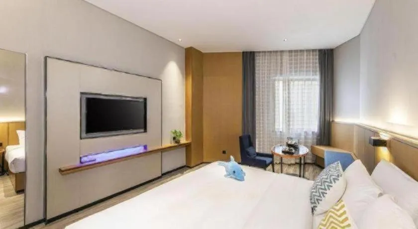 Bed in SOFIS POP HOTEL