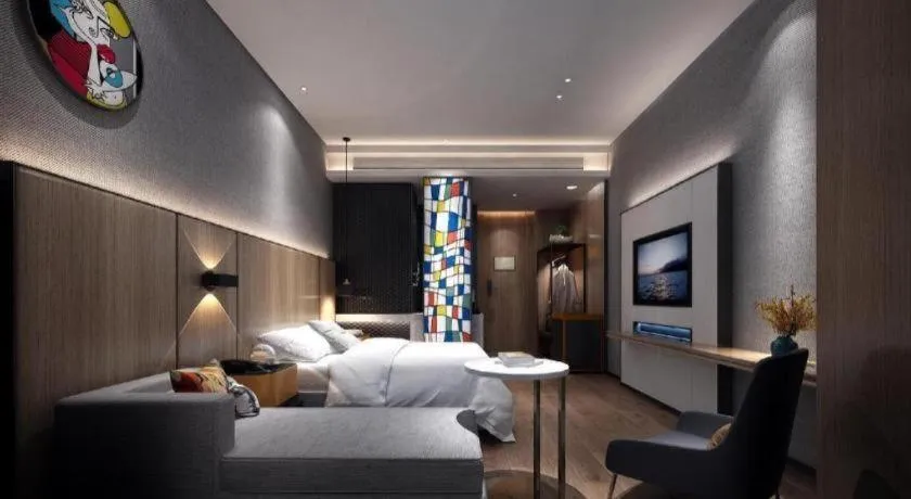 Bed in SOFIS POP HOTEL