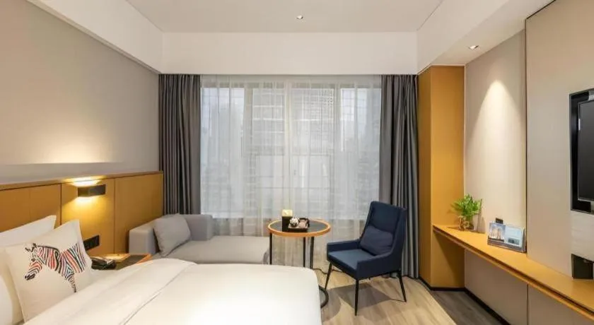 Bed in SOFIS POP HOTEL