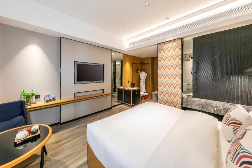 Bed in SOFIS POP HOTEL