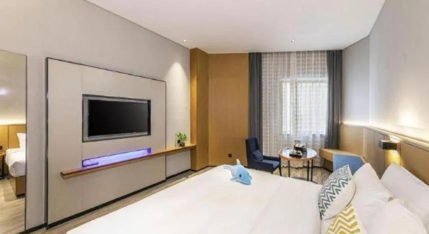 Bed in SOFIS POP HOTEL