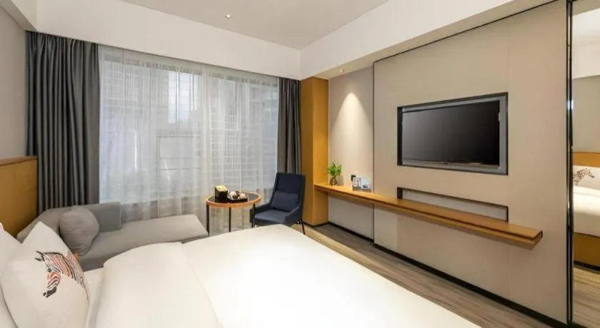 Bed in SOFIS POP HOTEL