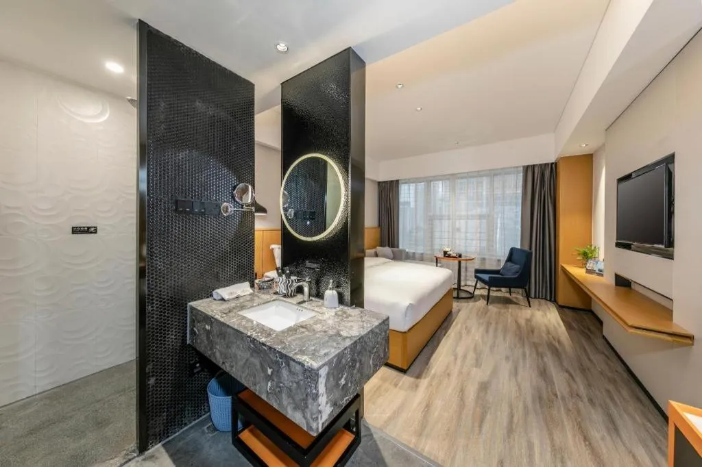 Bed in SOFIS POP HOTEL