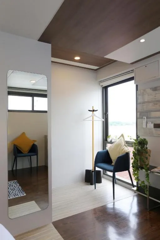 The River House Chiangkhan Hotel