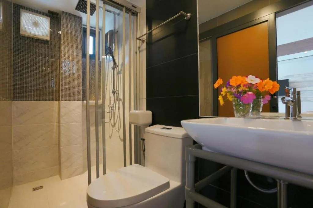 The River House Chiangkhan Hotel