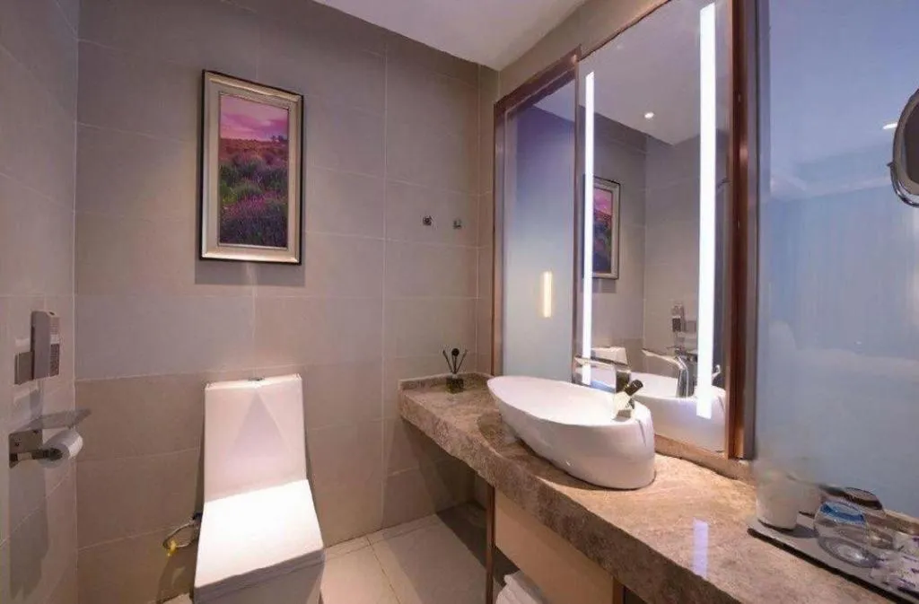 Lavande Hotel Wuhan Huazhong Normal University Guangbutun Metro Station