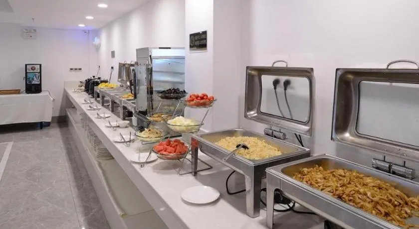 Lavande Hotel Wuhan Huazhong Normal University Guangbutun Metro Station