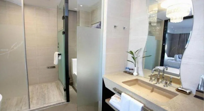 Lavande Hotels Changzhi City God Temple