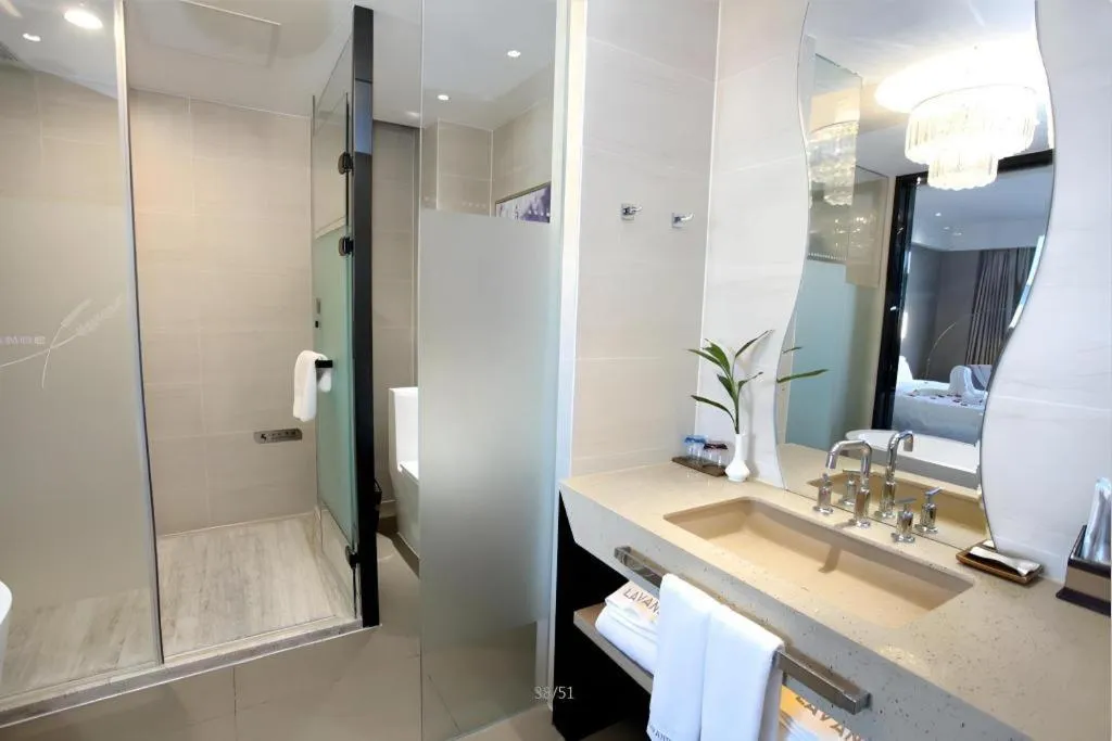 Lavande Hotels Changzhi City God Temple