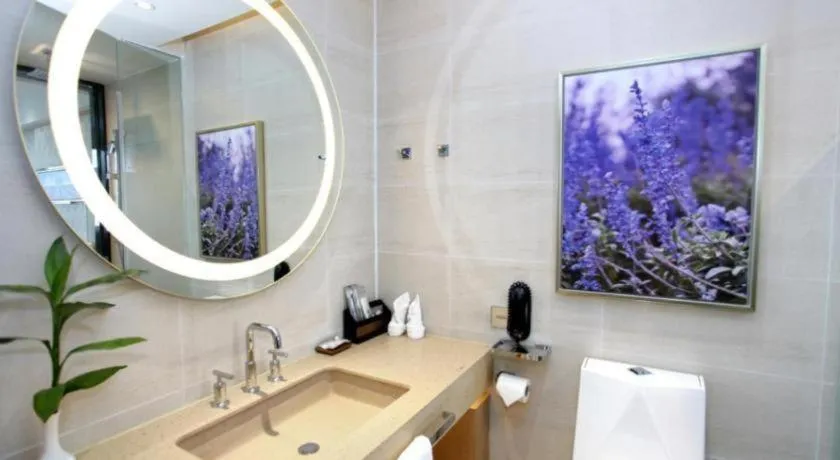 Lavande Hotels Changzhi City God Temple