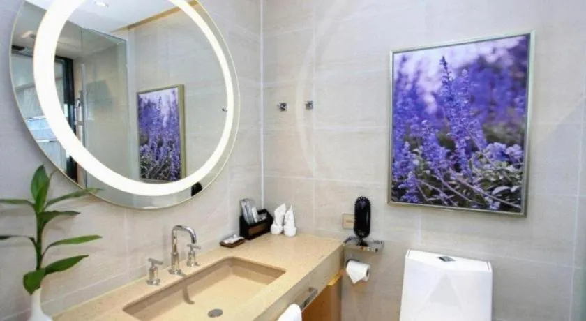 Lavande Hotels Changzhi City God Temple